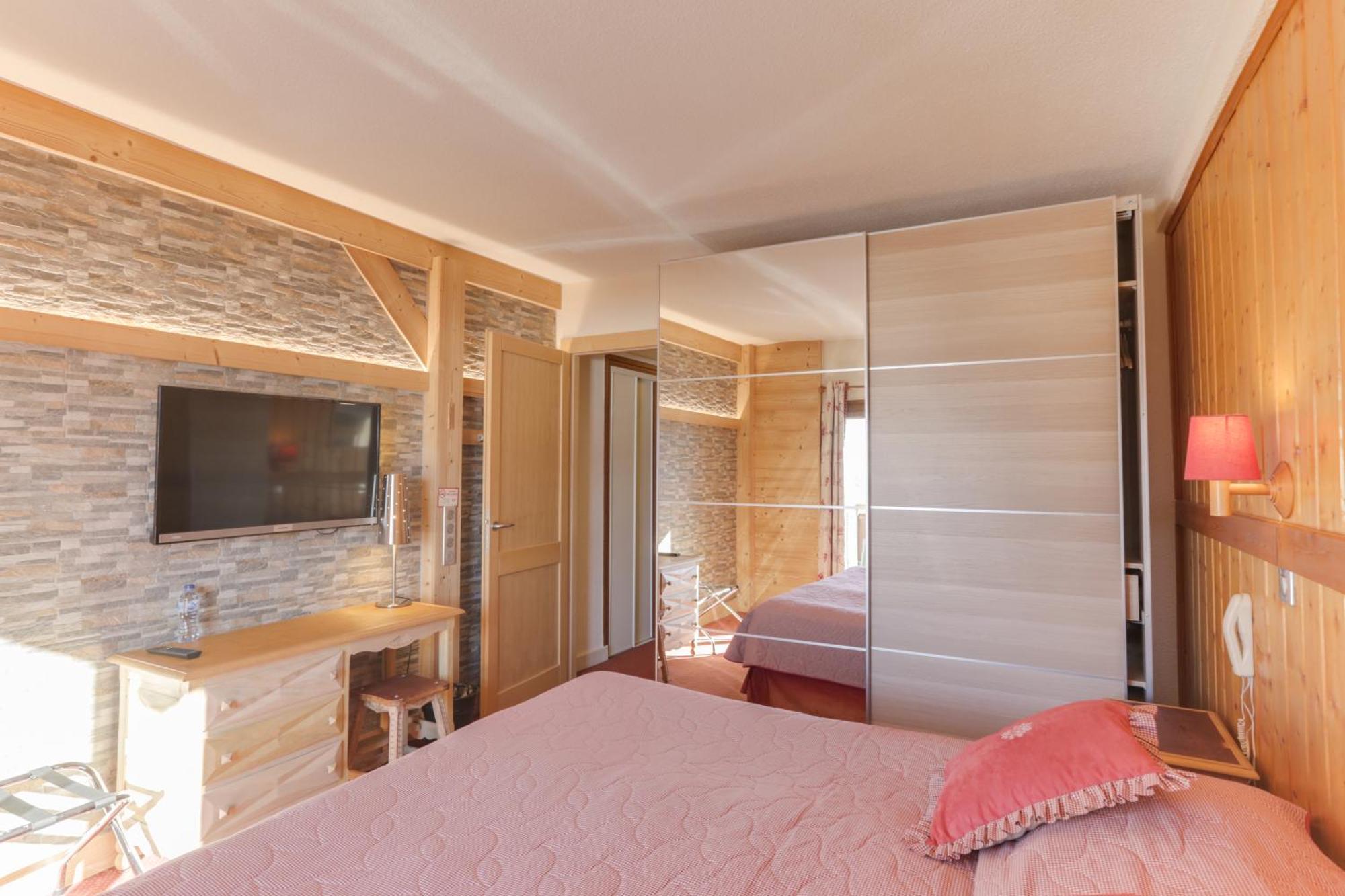 Le Castillan Alpe d'Huez Ngoại thất bức ảnh